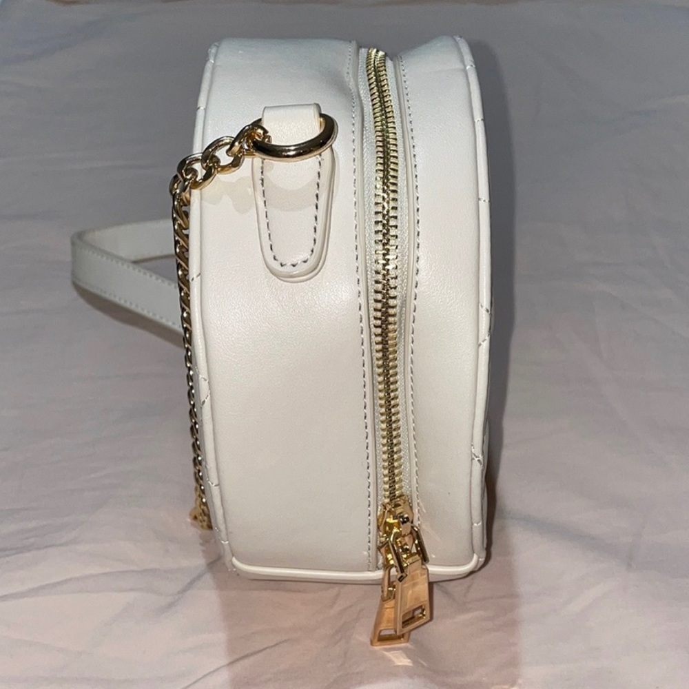 Be Cool Crossbody purse - Picture 5 of 7